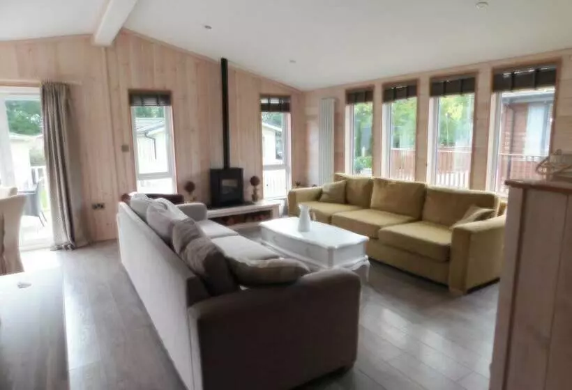 レジデンス Lovely 5 Berth Lodge In North Walsham