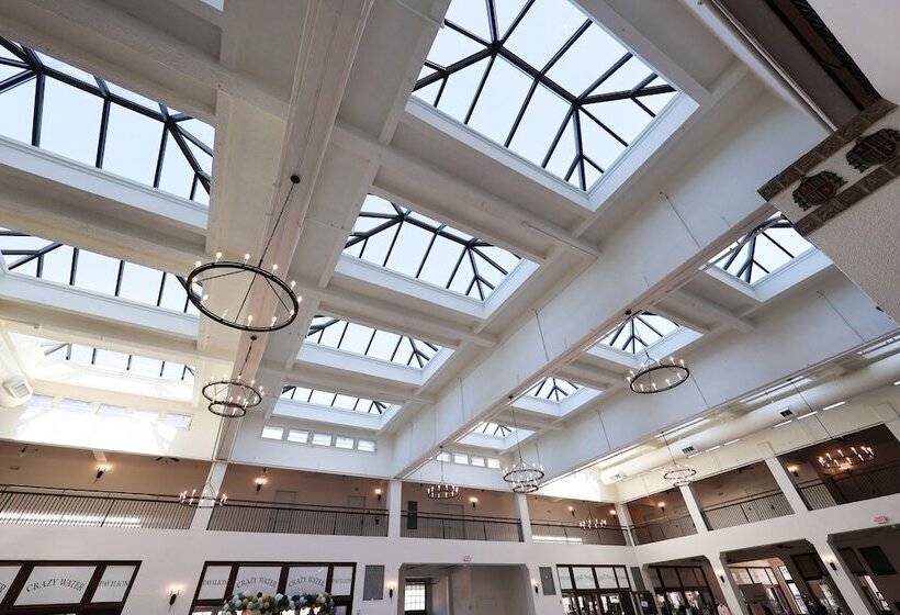 בית מלון כפרי The Crazy Water