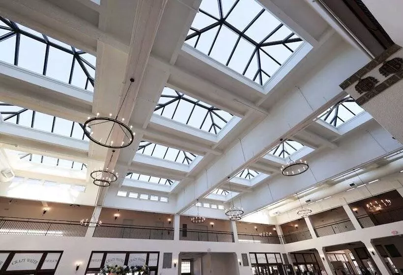 Hotelli The Crazy Water