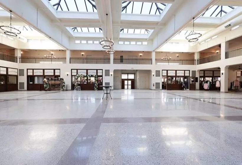 Hotelli The Crazy Water