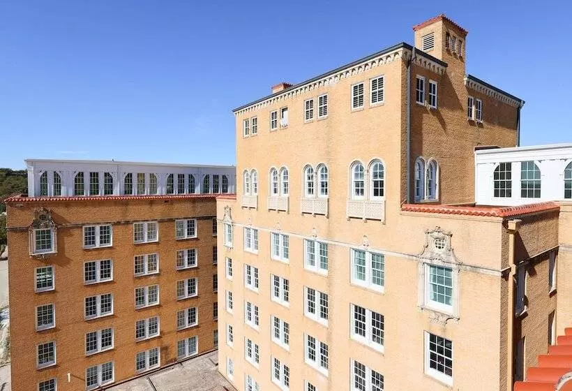 Hotelli The Crazy Water