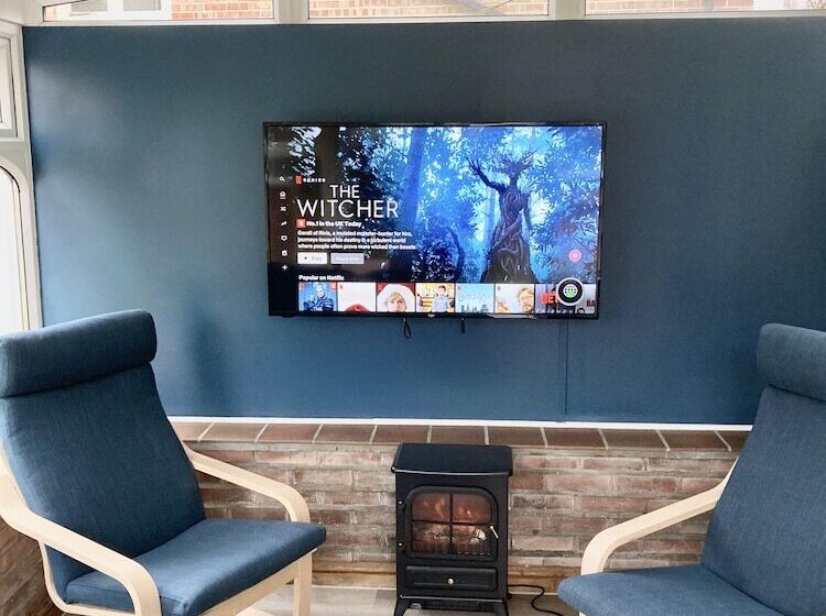 Pinewood Cottage Deluxe Self Catering Apartments