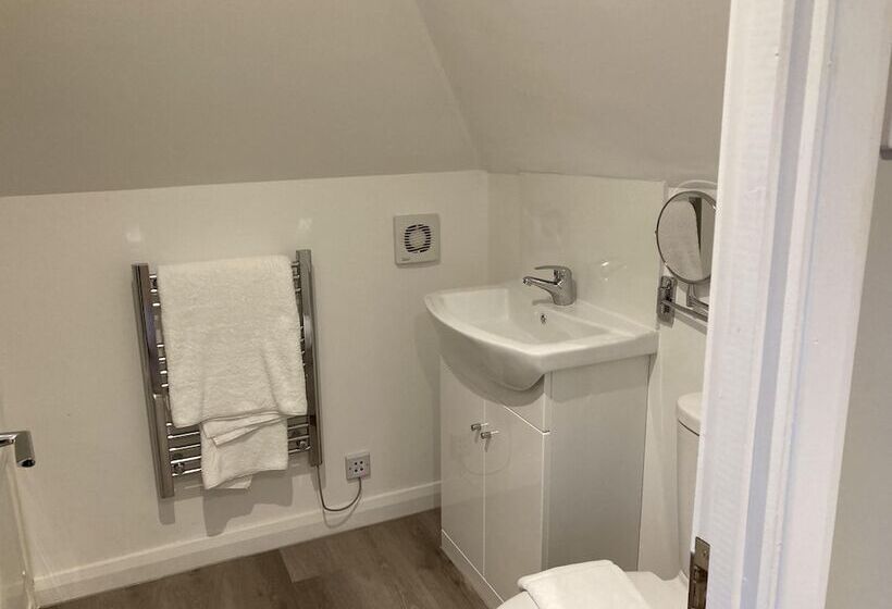 Pinewood Cottage Deluxe Self Catering Apartments