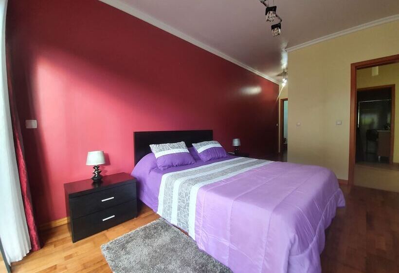 اقامتگاه Ocean View Villa With Private Outdoor Heated Pool