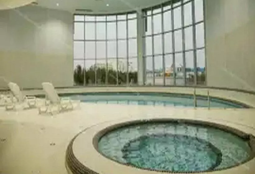 International Hotel Kish