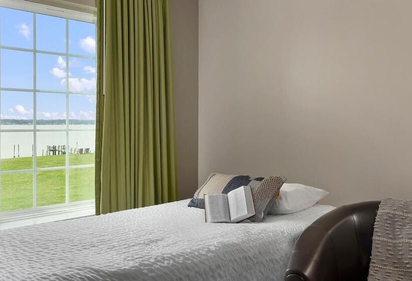 リゾートホテル Top Floor Family Deluxe Bay View