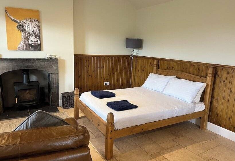 Traditional Bothy Accommodation