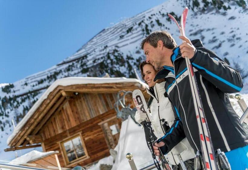 Alpen Wellness Resort Hochfirst