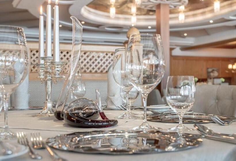 Alpen Wellness Resort Hochfirst