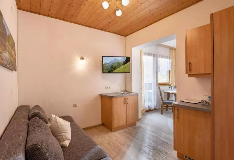 Bed and Breakfast Pension Gieringer