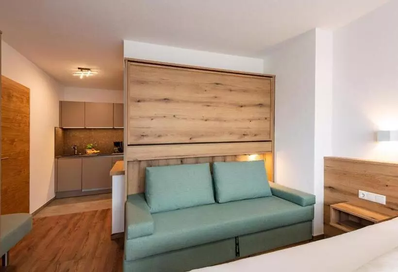 Bed and Breakfast Pension Gieringer