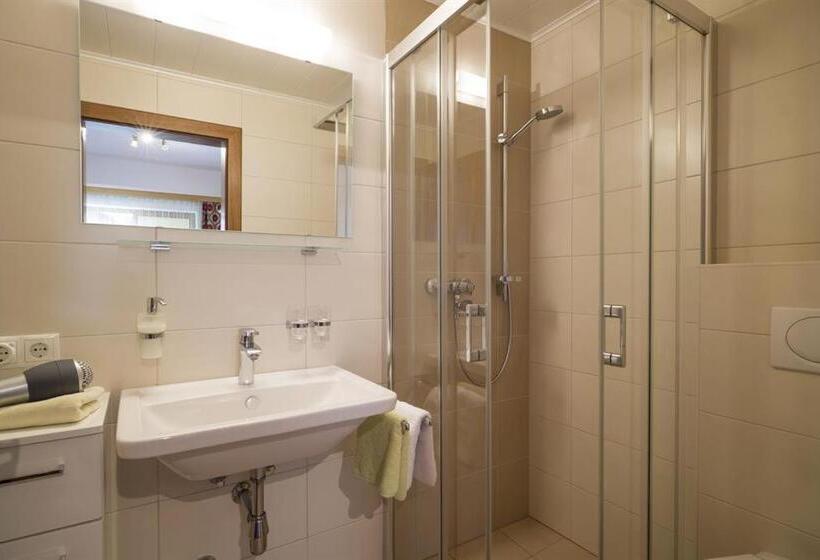 住宿加早餐 Pension Hauser