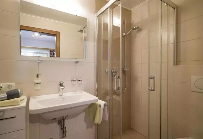 민박 Pension Hauser