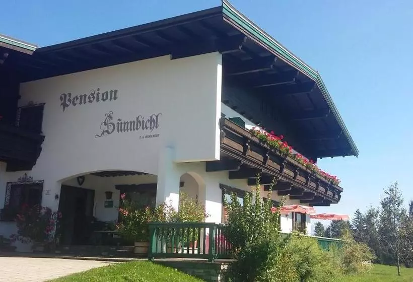 Bed and Breakfast Pension Sunnbichl