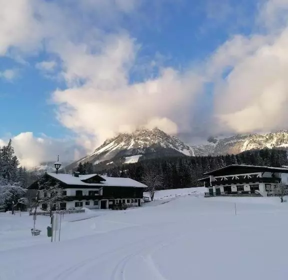 Bed and Breakfast Pension Sunnbichl