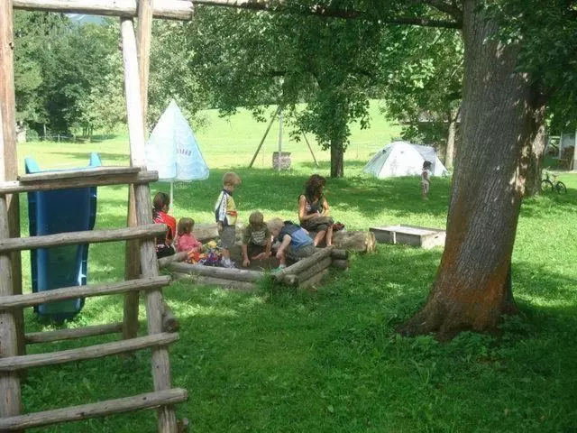 Bed and Breakfast Pension Sunnbichl