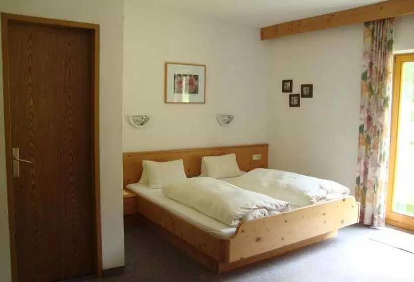 Ferienhotel Iris
