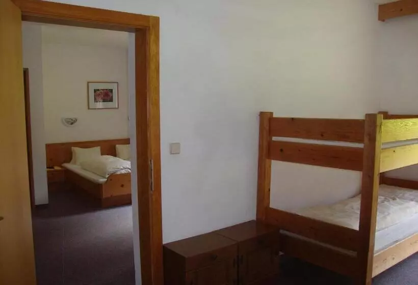 Ferienhotel Iris