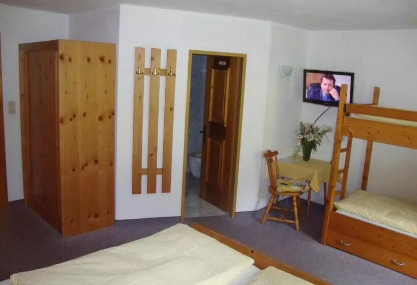 Ferienhotel Iris