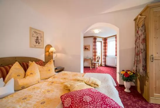 ホテル Almhof Roswitha