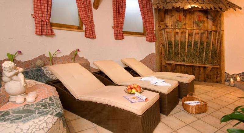 Отель Alpenkönigin