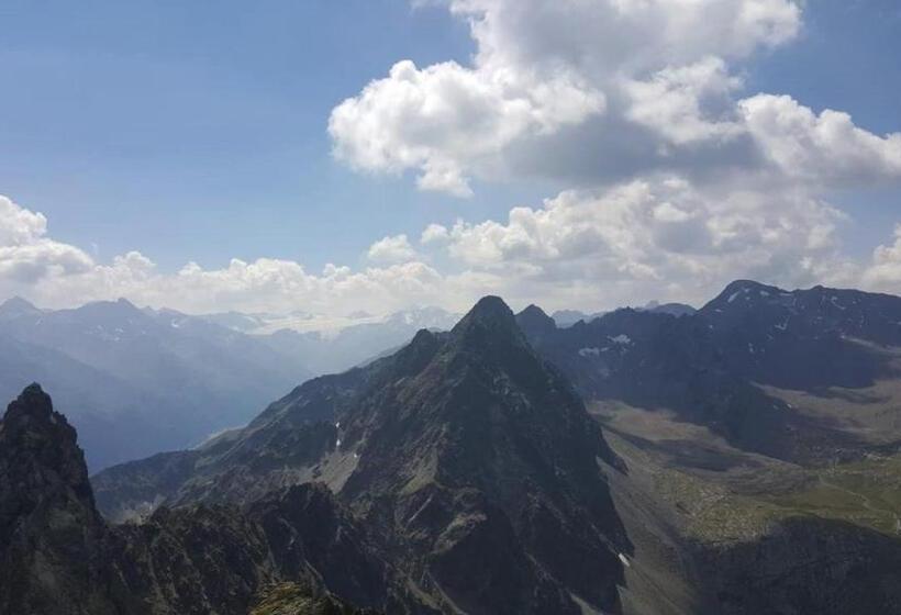 Отель Alpenrose