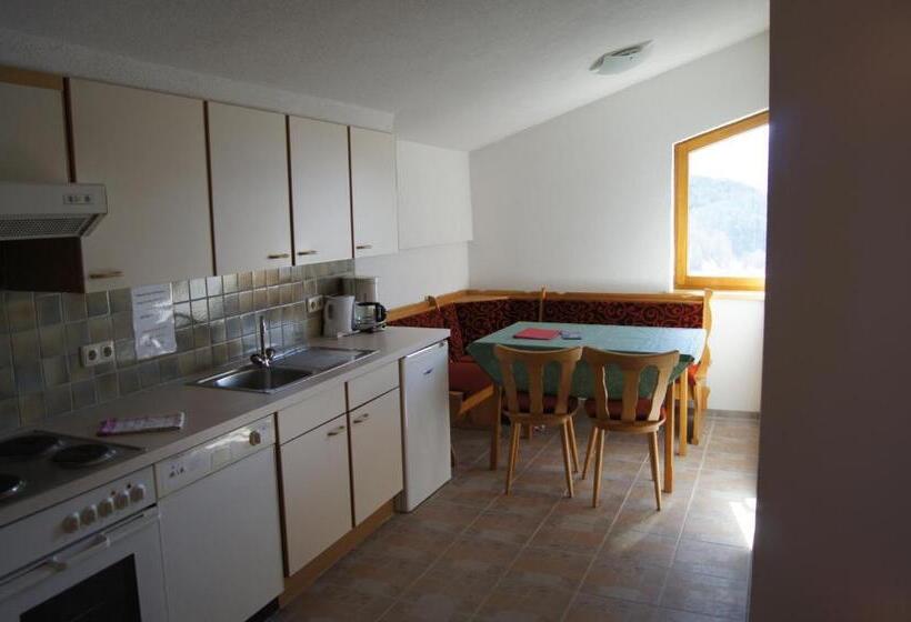 Отель Alpenrose