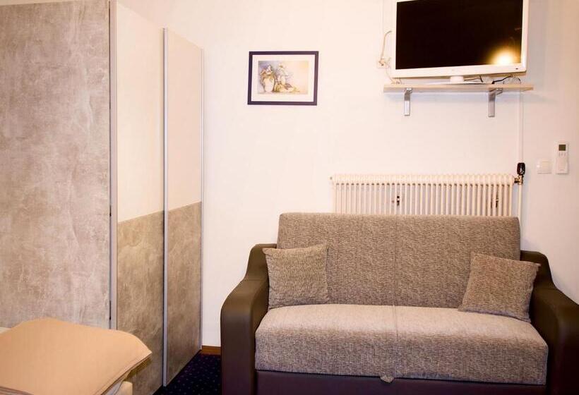 فندق Alter Telegraf