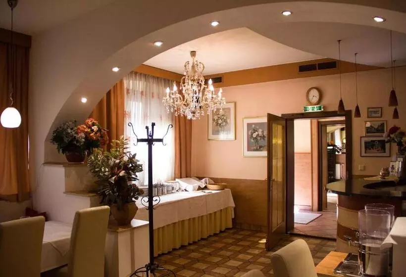 فندق Alter Telegraf