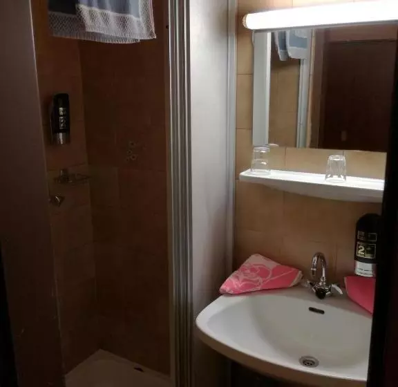 Отель Gasthof Kirchenwirt