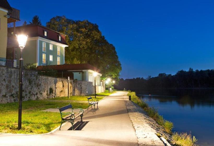 호텔 Gesundheits Gugerbauer