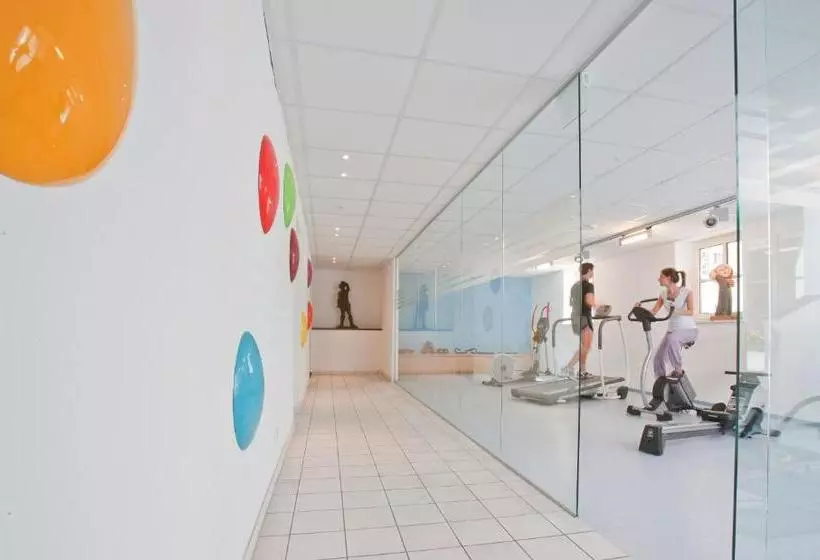 Отель Gesundheits Gugerbauer