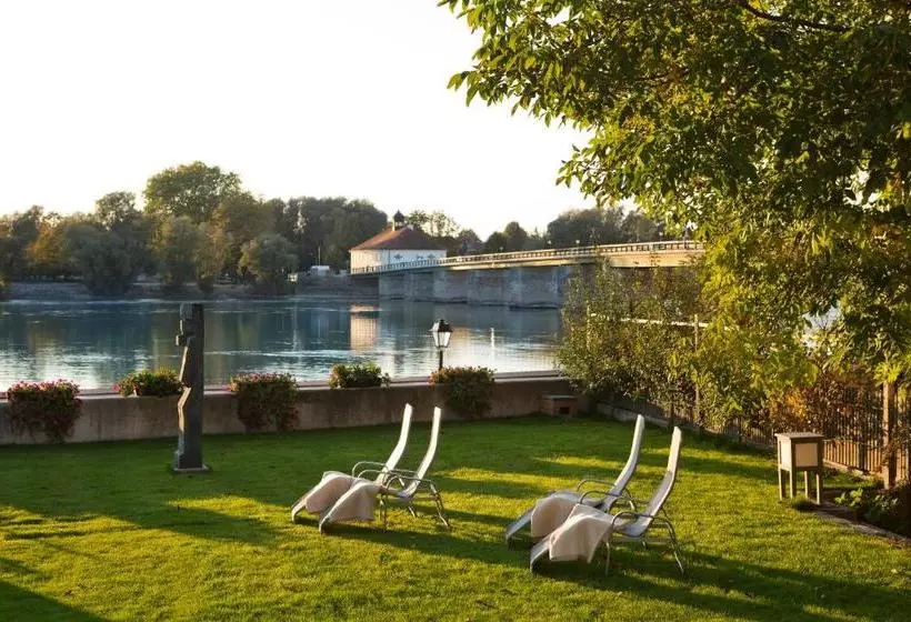 Отель Gesundheits Gugerbauer