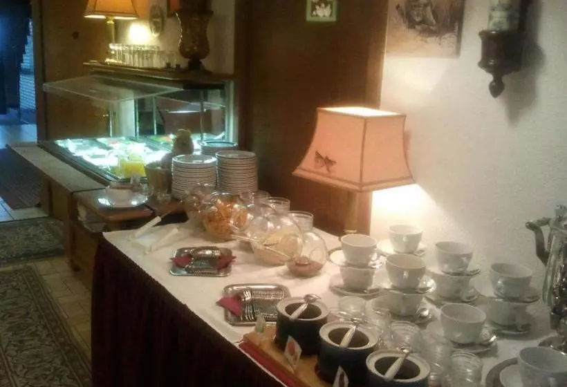 ホテル Pension Haus Böhm