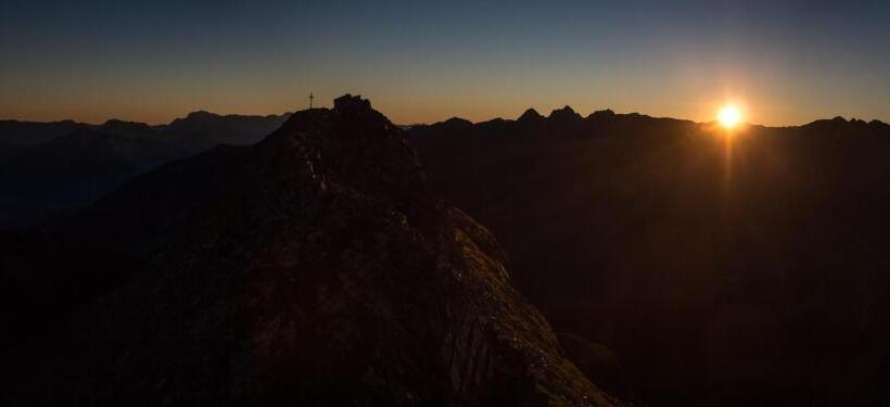 فندق Haus Hochzeigerblick