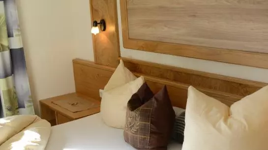 Majatalo Haus Vroni - Gästehaus Gugger