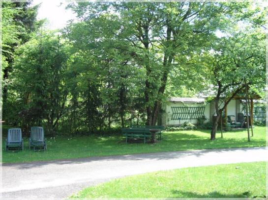 مبيت وإفطار Kasbergblick Pension