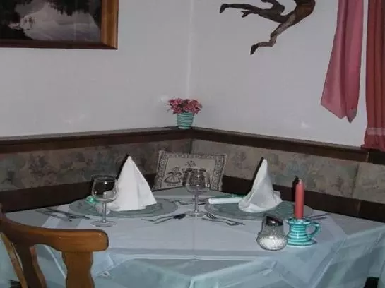 تختخواب و صبحانه Kasbergblick Pension