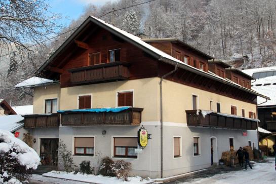 פנסיון Latritsch Gasthof