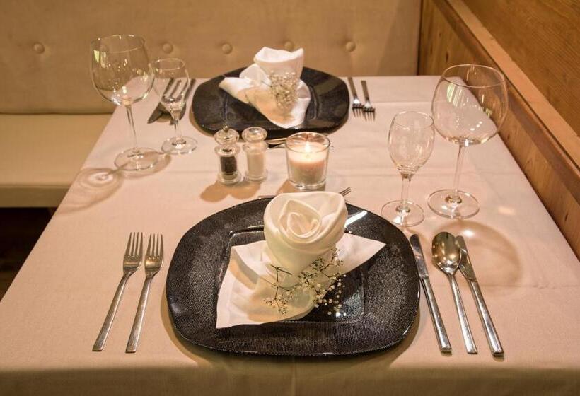 בית מלון כפרי Möderle