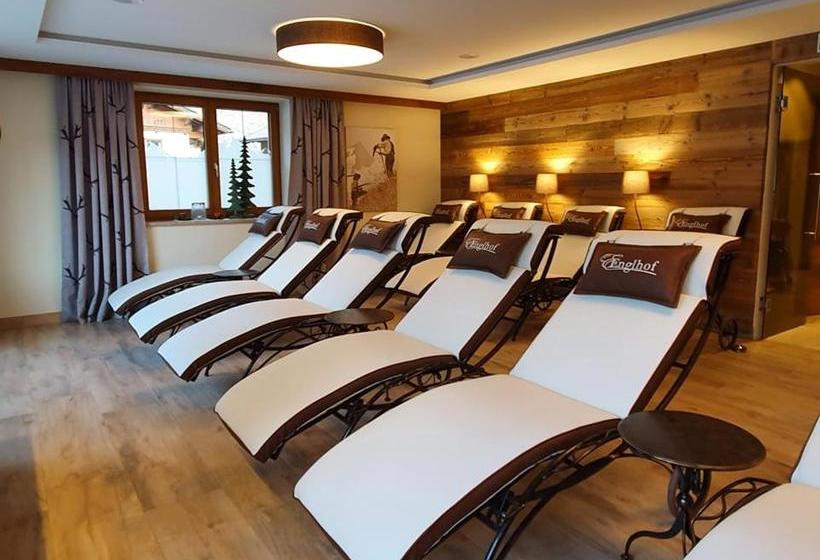 ホテル Englhof