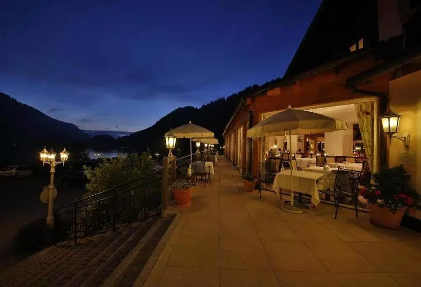 Отель Romantik Resort & Spa Der Laterndl Hof