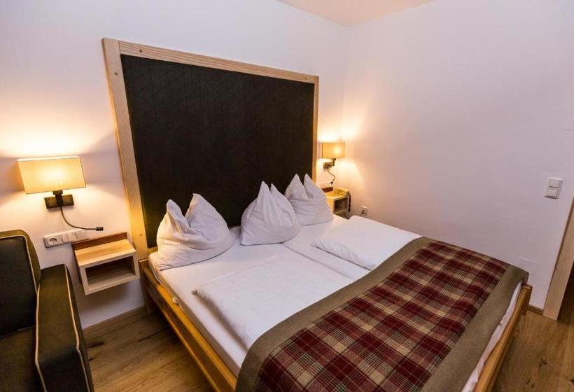 בית מלון כפרי Sperlhof