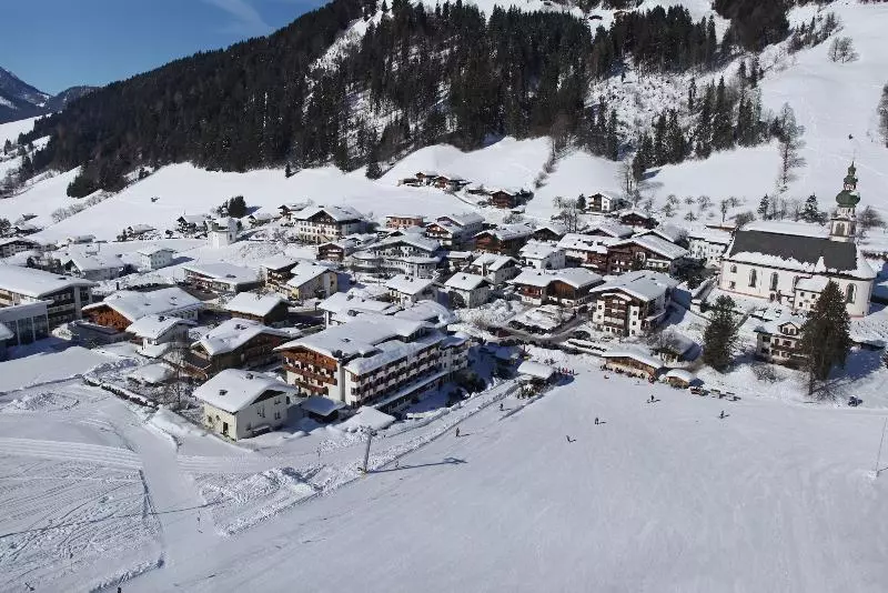 Landhotel Tirolerhof   Wildschönau   Premium Card Im Sommer