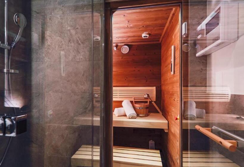 Stockinggut By Avenida Hotel & Residences