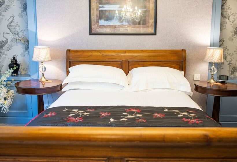 مبيت وإفطار The Cheney Arms