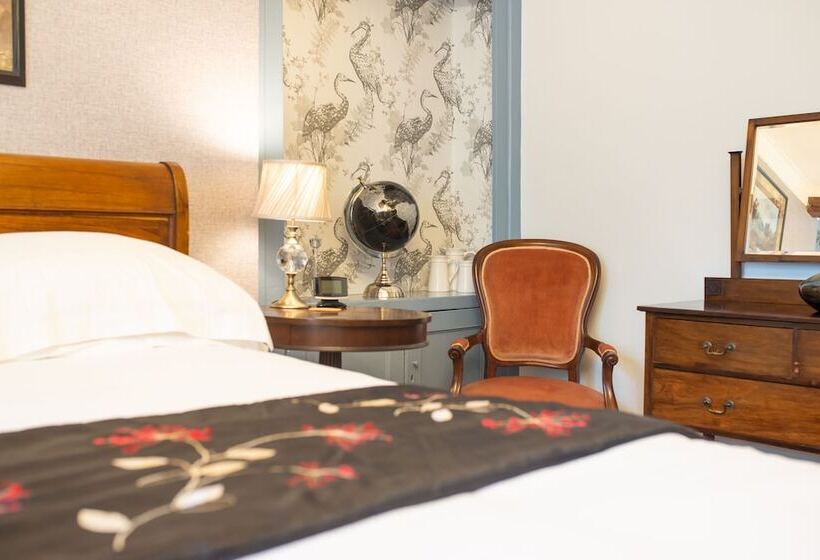 مبيت وإفطار The Cheney Arms