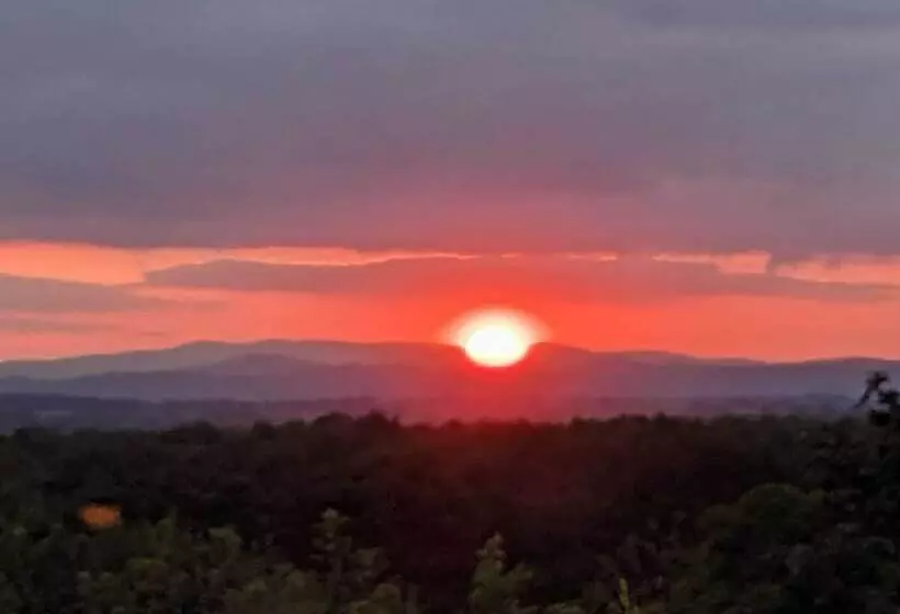 Captivating 1 Bed Log Cabin In Shrewsbury