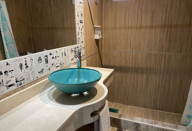 Hotel Los Carolinos By Dot Cabana