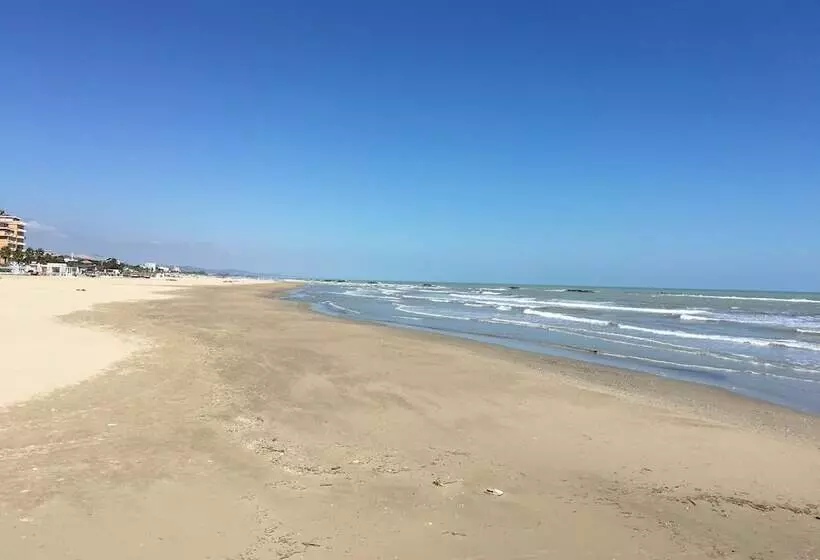 Residenssi Large Medieval House In National Park, Super View